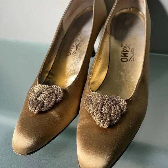 Salvatore Ferragamo Gold Heels with Intricate Design - Picture 12 of 12